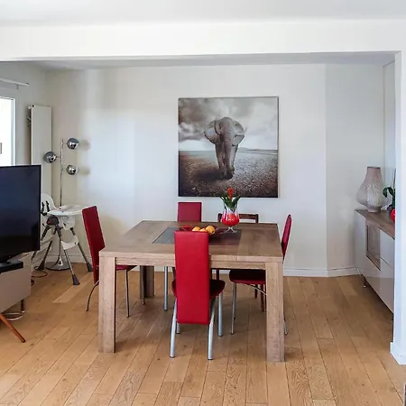 Apartment Awesome In With Kitchen Triel-sur-Seine