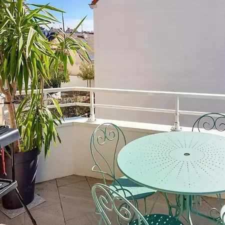 Awesome In With Kitchen Apartment