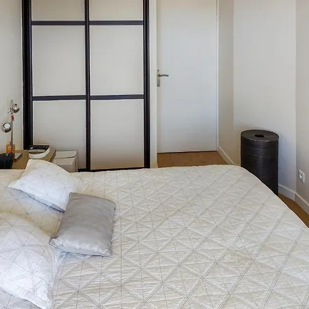 Apartment Awesome In With Kitchen Triel-sur-Seine